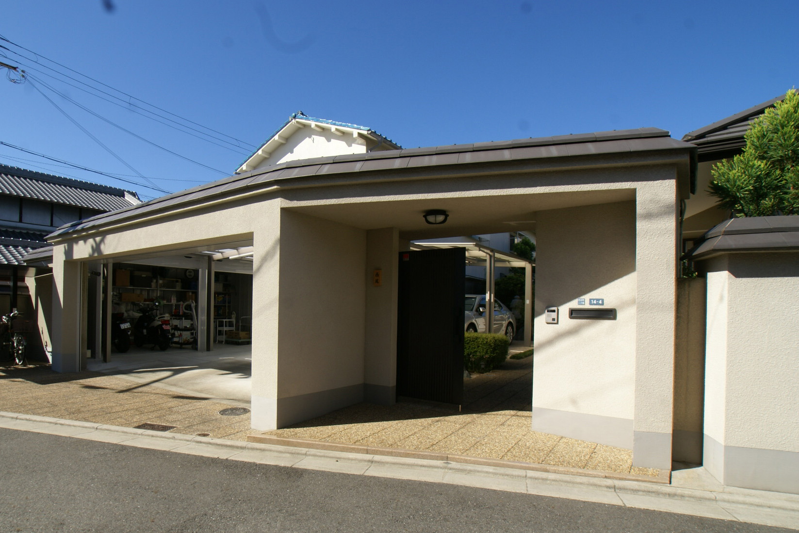 お住まいと一体化した門構え［吹田市の外構工事、造園工事］