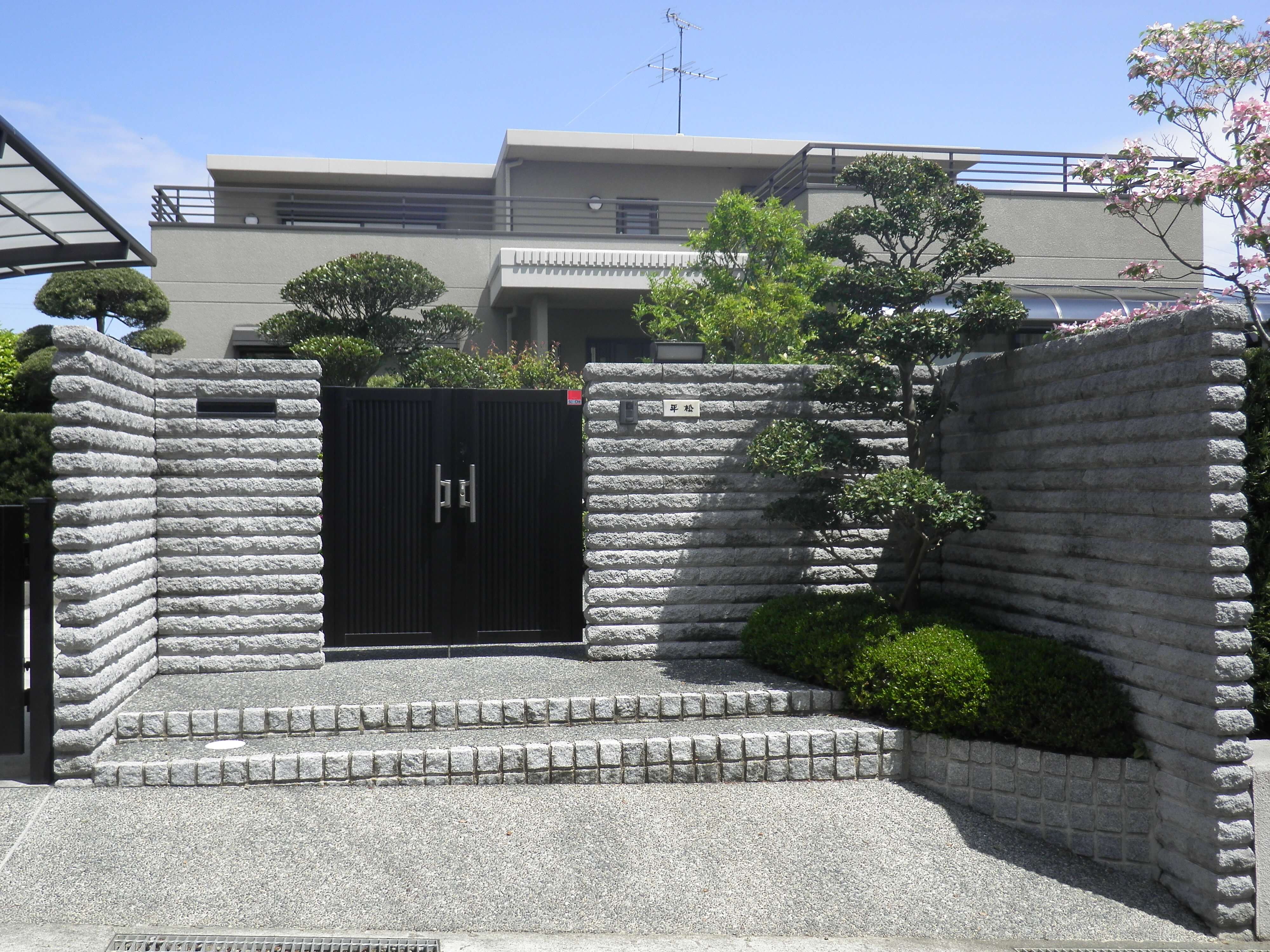 シンプルな兵庫県淡路市の外構 サブ画像